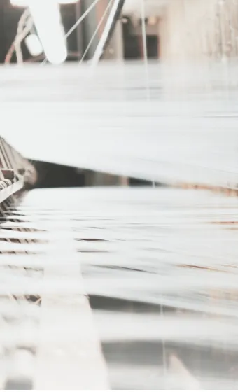 ひととひととの絲になる